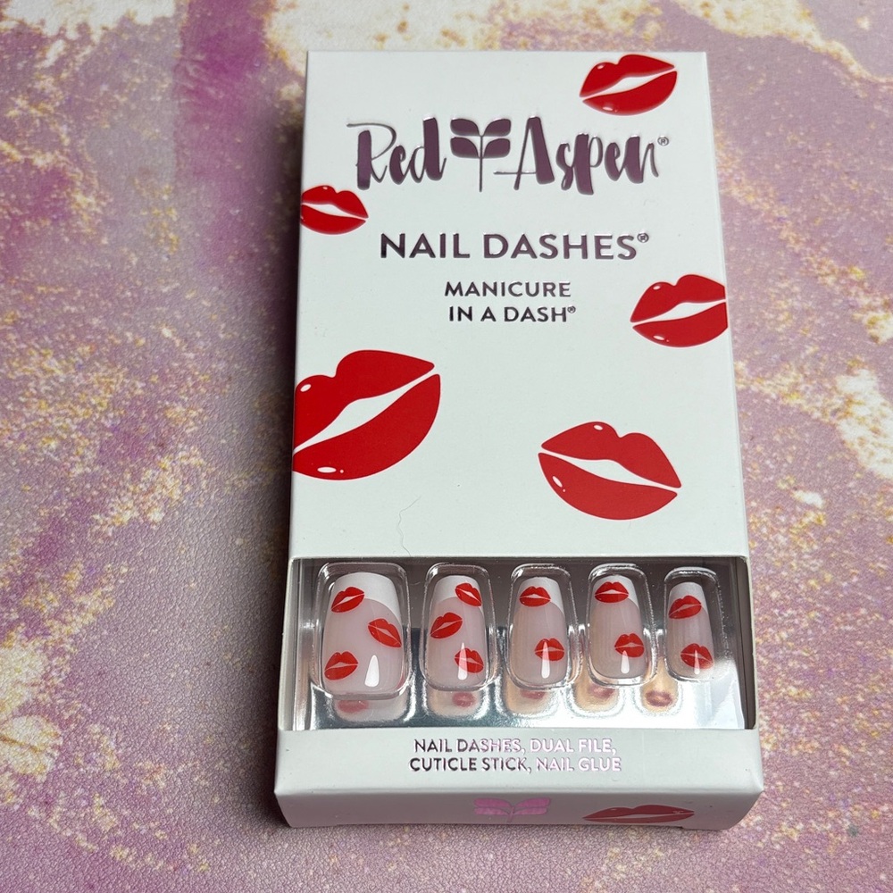 Red Aspen Nail Dashes Set- Cupid’s Struck Colette